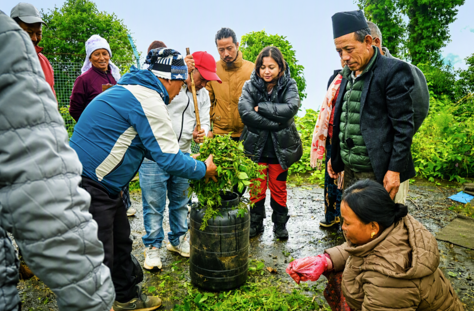 <p>Just Nepal Foundation, with technical support from Madan Bhandari University of Science and Technology and Li-BIRD, trained organic motivators in Helambu &mdash; empowering farmers toward:</p>
<p>🌱 Organic farming systems<br>🏅 Group organic certification<br>📈 Economic growth<br>🌍 Better soil health</p>
<p>When farmers lead, communities thrive. 💚</p>
<p>#OrganicNepal #Helambu #SustainableFarming #SoilHealth #FarmerEmpowerment</p>